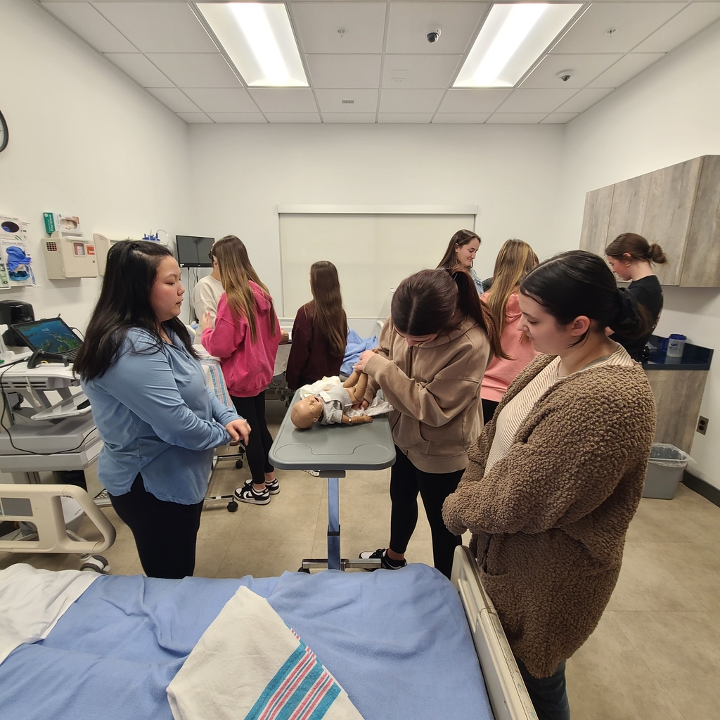 Mrs. Chott took our 8th grade students to State Technical College of Missouri to explore careers in Business Computers, Construction, and Health Sciences.The photos below are from the group touring the Health Sciences program and learning about future opportunities in the medical field.