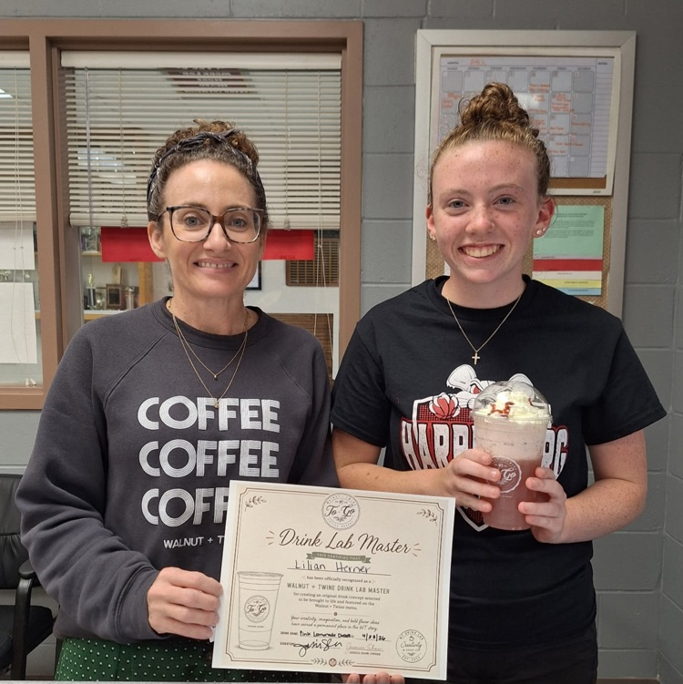 Lillian & Jessica with certificate