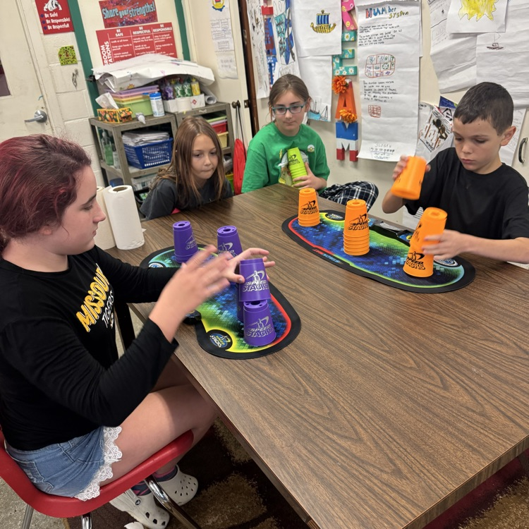 Cup Stacking 