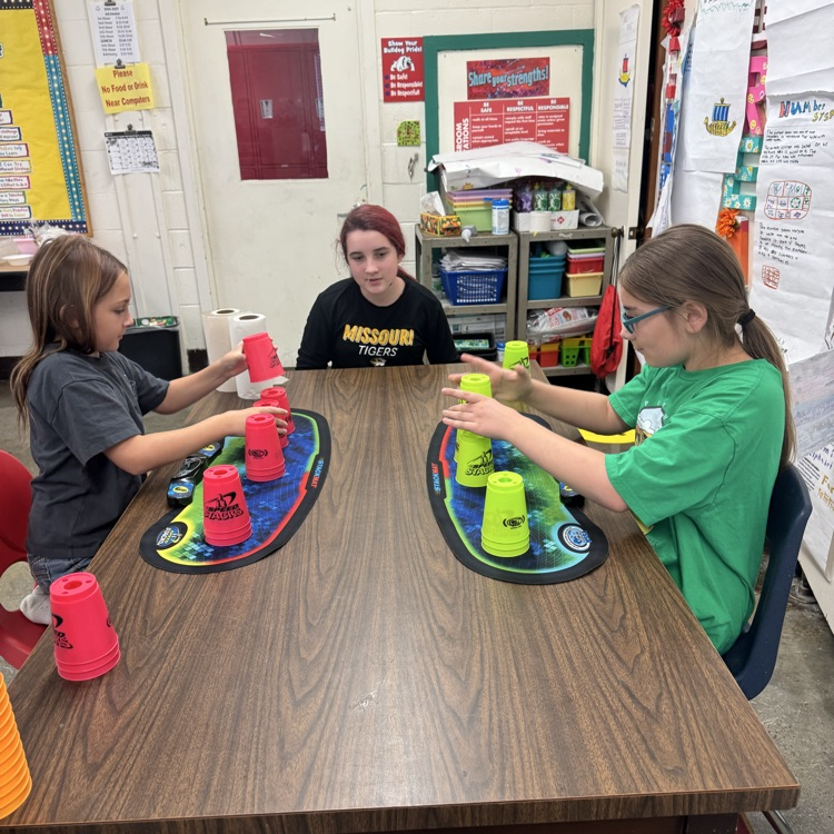 Cup Stacking 