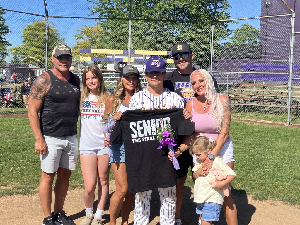 Senior night baseball