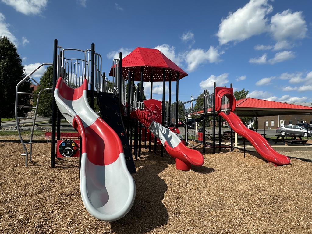 Simpson elementary playground equipment