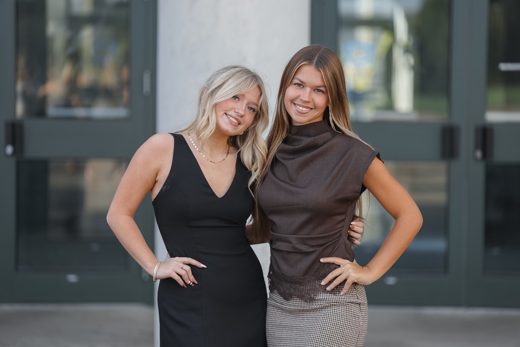 Alexis Cook and Tianna Leon