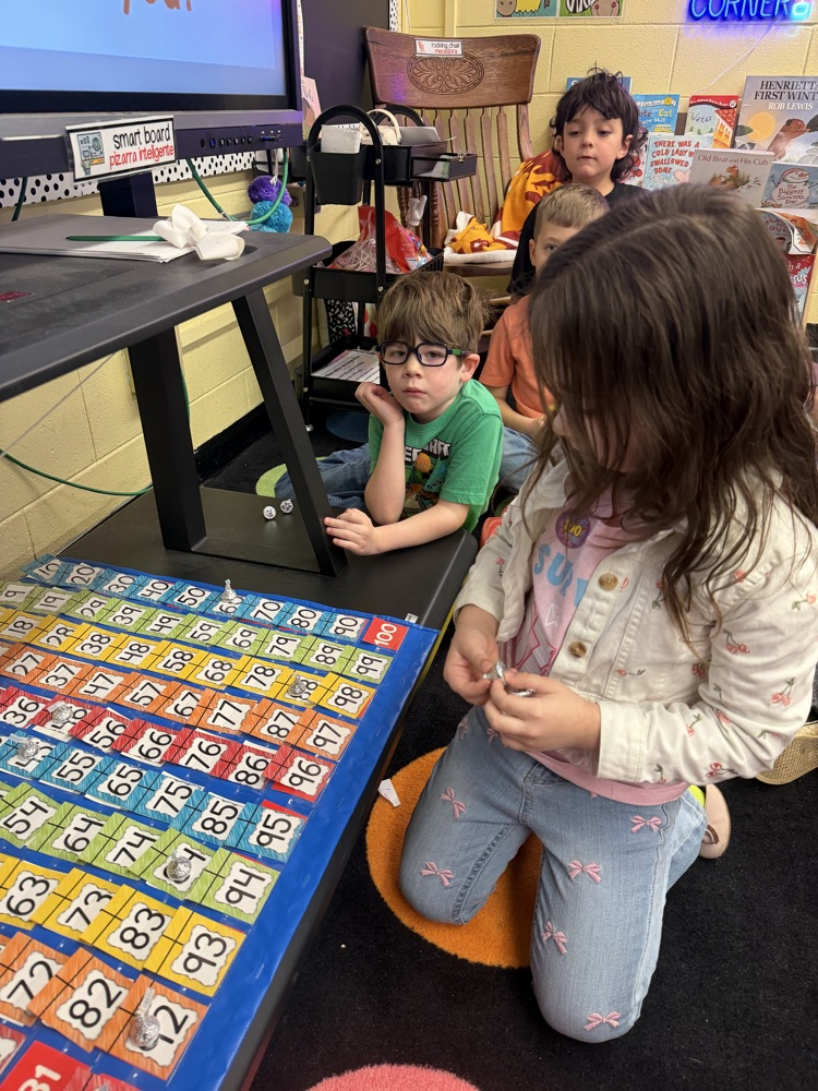 Mrs. Wardβs Class- 100th Day