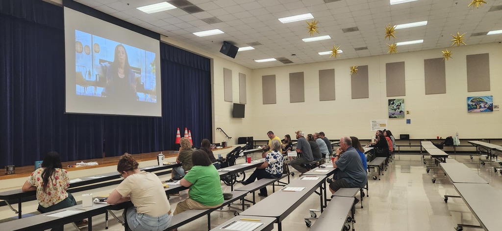 Harrison Middle School Parent's Night - Screen Sanity - Thank you to our volunteers and partners that made the night a success.