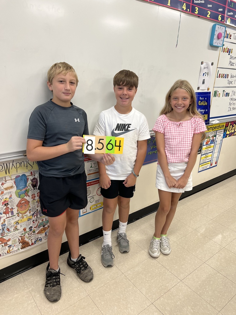   🔢📚 Math is more fun at Harrison Middle School! Mrs. Campbell’s 5th Grade Lions are mastering Place Value with smiles and school spirit. 🦁💙💛 #GoGoblins #HMSMath  