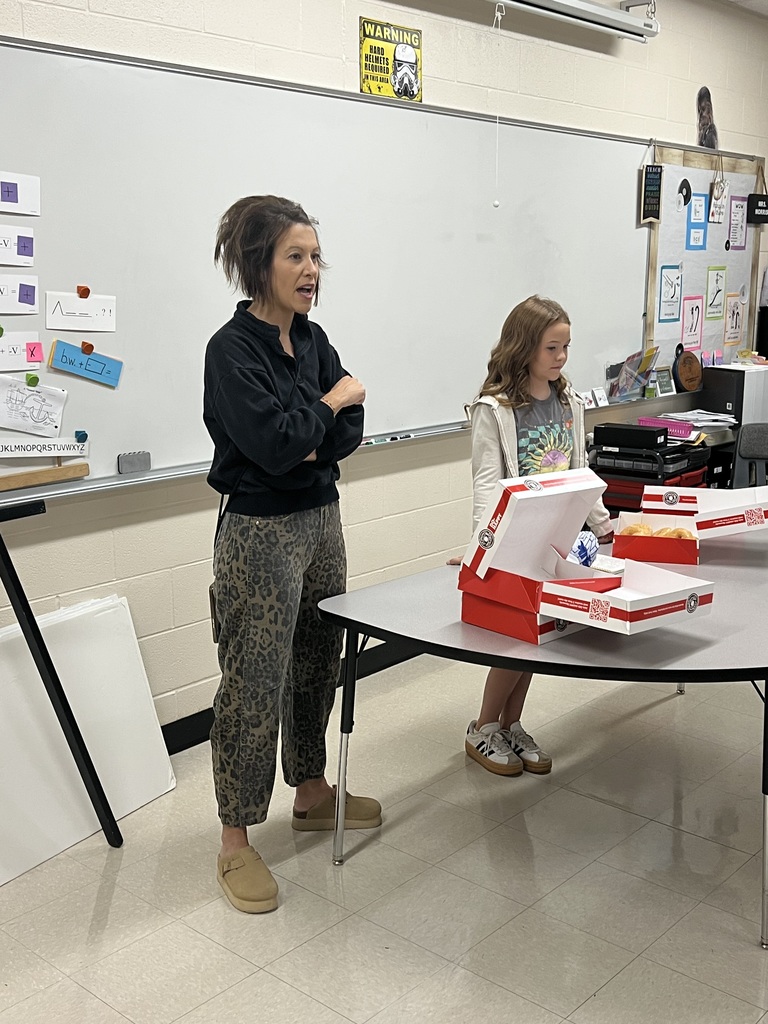 🙏 A big thank you to Mrs. Stephanie Mallett and her daughter, Ellee, for leading today’s 5th Grade FCA devotional! 💙 The students loved your message—and the doughnuts too! 🍩✨
