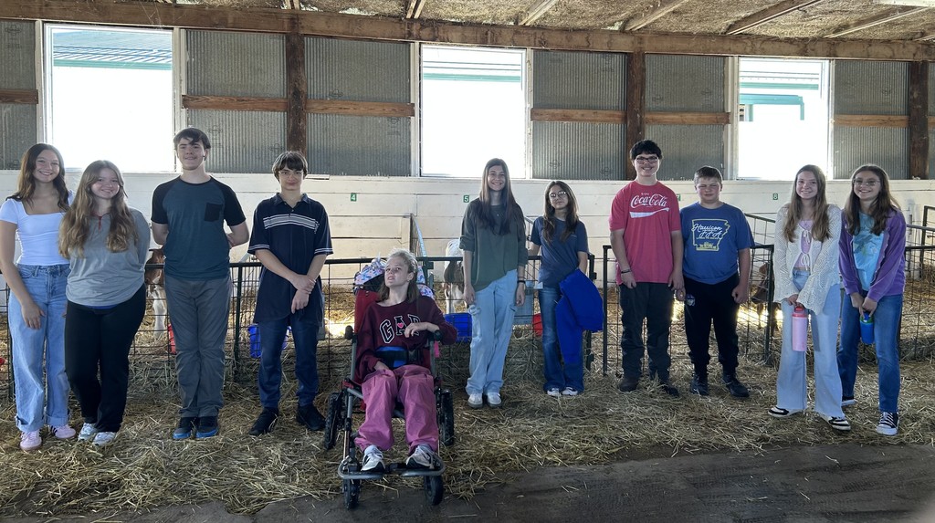 HMS 8th graders visited College of the Ozarks today! 🎓✨   HMS 8th grade students toured College of the Ozarks today to explore careers in the hospitality industry. In addition to touring the campus, students had a behind-the-scenes view of the kitchen, dairy farm, mill, and greenhouse. 🌾🥛🍴🌱   #HarrisonMiddleSchoolGoblins 🐉💛💙 #HMS8thGrade 🎓 #CTE 🛠️ #FutureReady 🚀 #CareerExploration 🔎