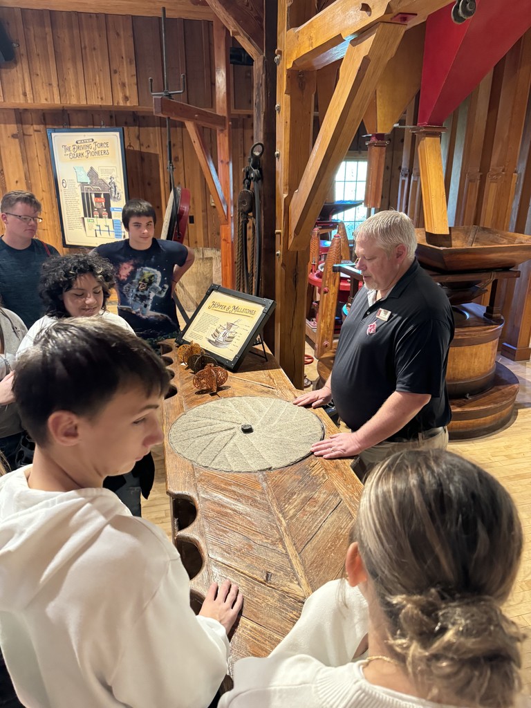 HMS 8th graders visited College of the Ozarks today! 🎓✨   HMS 8th grade students toured College of the Ozarks today to explore careers in the hospitality industry. In addition to touring the campus, students had a behind-the-scenes view of the kitchen, dairy farm, mill, and greenhouse. 🌾🥛🍴🌱   #HarrisonMiddleSchoolGoblins 🐉💛💙 #HMS8thGrade 🎓 #CTE 🛠️ #FutureReady 🚀 #CareerExploration 🔎