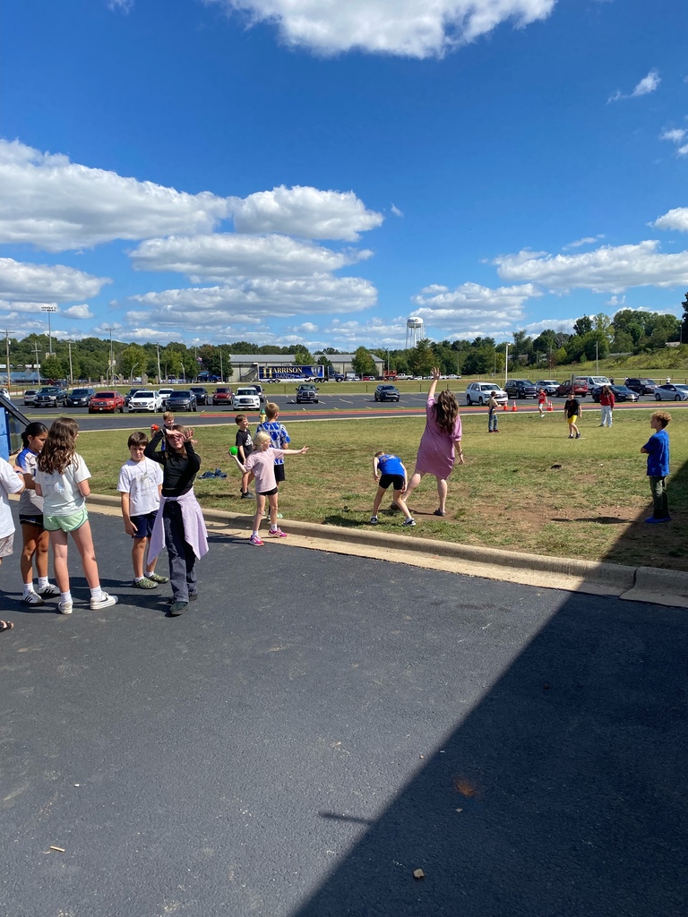 Mrs. Lunsford’s, Mrs. Bearden’s, and Mr. Ditmanson’s 6th Grade Social Studies classes commemorated the end of their Ancient Greece unit with a Harrison Middle School–style Greek Olympics! 🏛️🏅 Students had a blast competing and celebrating history in action! 