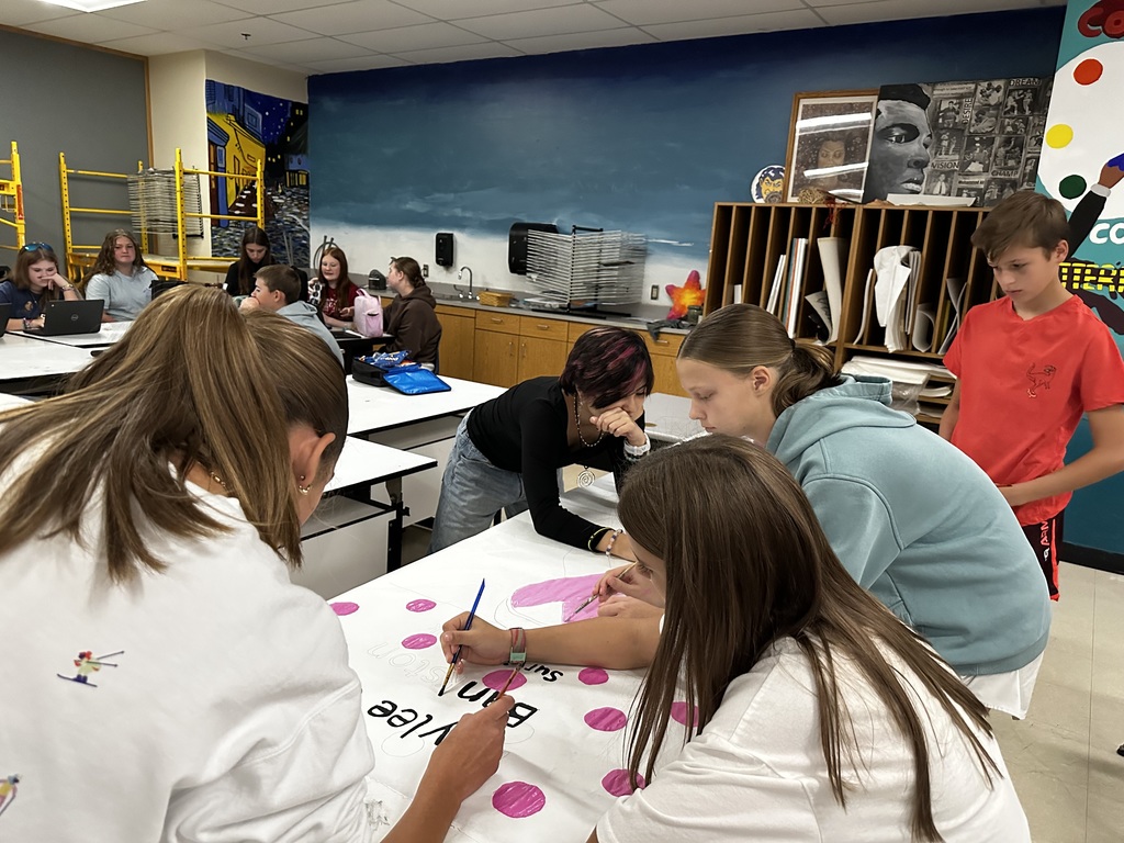 🎨 Our art room has been buzzing with creativity! Students have been working hard designing and painting banners for a variety of upcoming events, including Breast Cancer Awareness and Volleyball Senior Night. 💕🏐 We love seeing their artistic talents shine through to support our school and community! 👏✨ #StudentArtists #SchoolSpirit #CreativeGoblins #HarrisonMiddleSchool