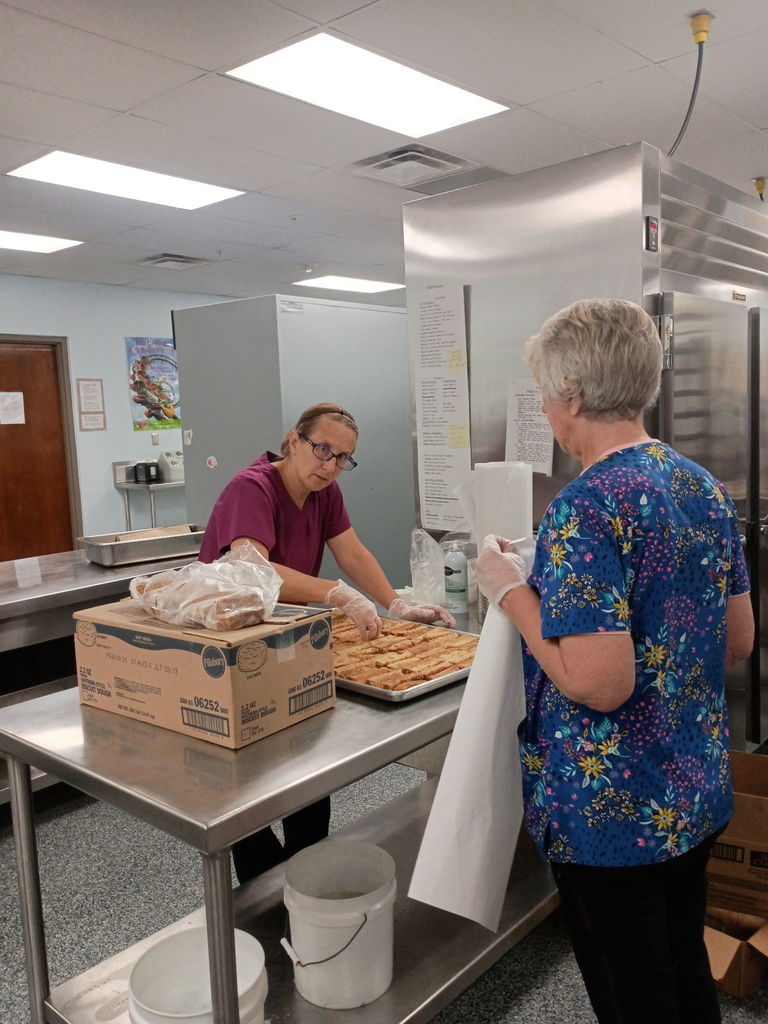 Food service team members