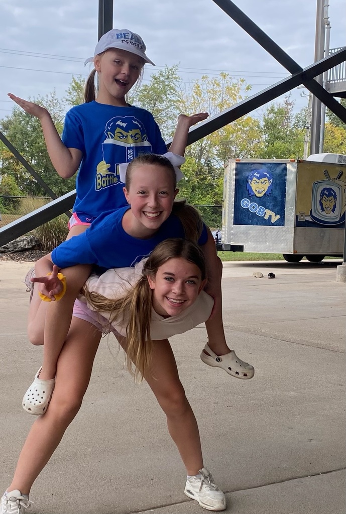☀️ Golden Goblin Fun! Harrison Middle School 5th and 6th  grade students enjoyed the beautiful weather during their 1st Quarter Golden Goblin Event! 🌟