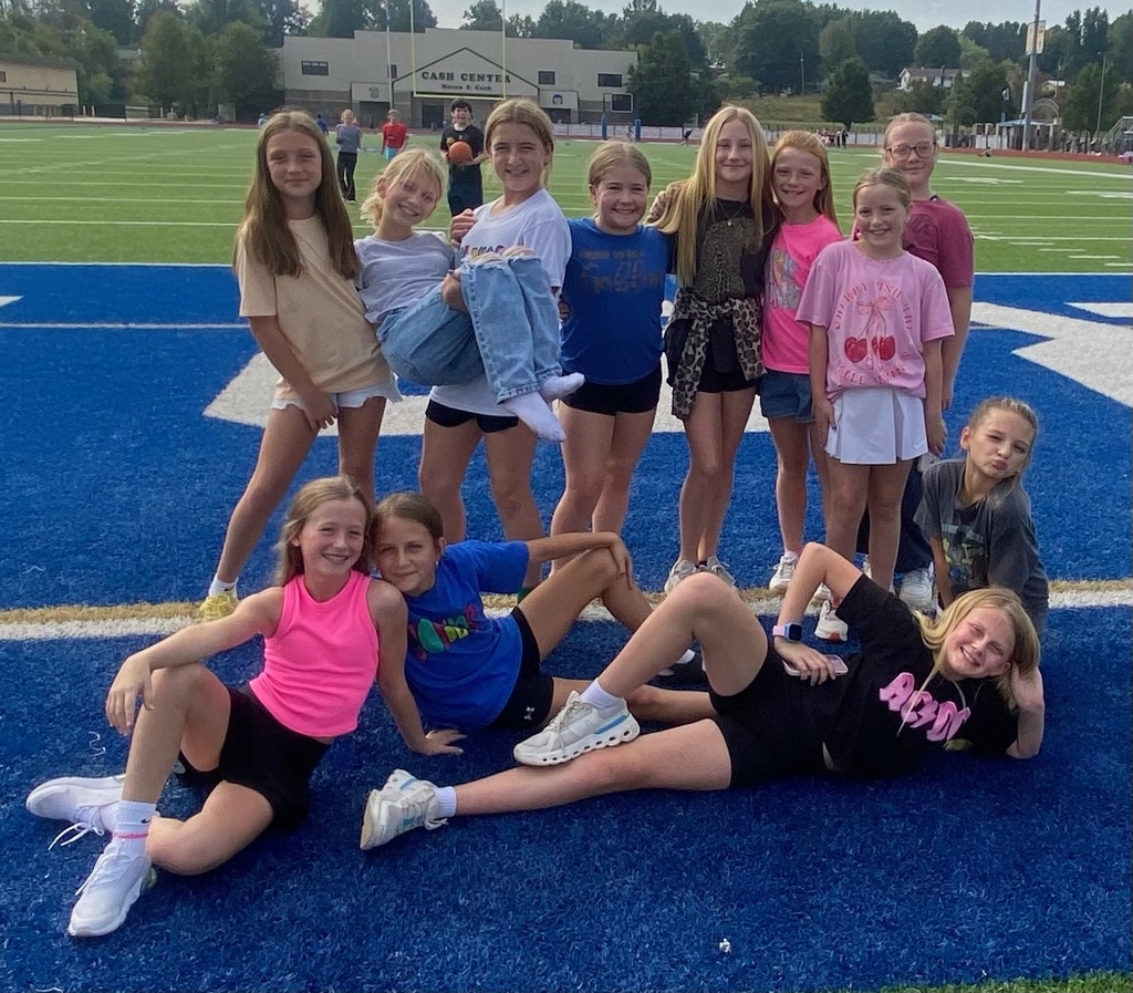 ☀️ Golden Goblin Fun! Harrison Middle School 5th and 6th  grade students enjoyed the beautiful weather during their 1st Quarter Golden Goblin Event! 🌟