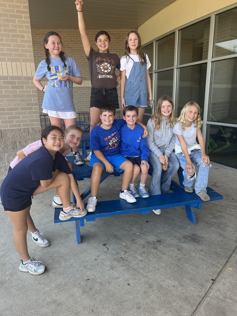 🦁 100 Club Champions! The Lion Team had 29 students earn a spot in the “100 Club”! 🎉 These math whizzes completed 100 multiplication problems in just 5 minutes — proving they’re true math fact fluency masters! 💪🔢  We are so proud of their hard work and determination! 💙💛 #HarrisonMiddleSchool #GreatGoblins #MathMasters #100Club #StudentSuccess