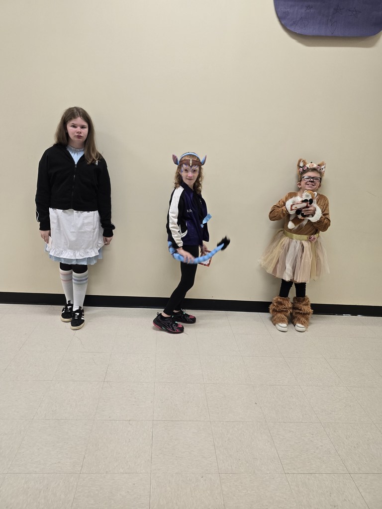 🎃 Trailblazer Costume Winners! Check out our HMS Trailblazers 5th Grade Team — what a fun and creative group of students! 👻✨  We loved seeing all the school spirit and creativity! 💙💛 #HarrisonMiddleSchool #GreatGoblins #Trailblazers #CostumeFun #HMSPride