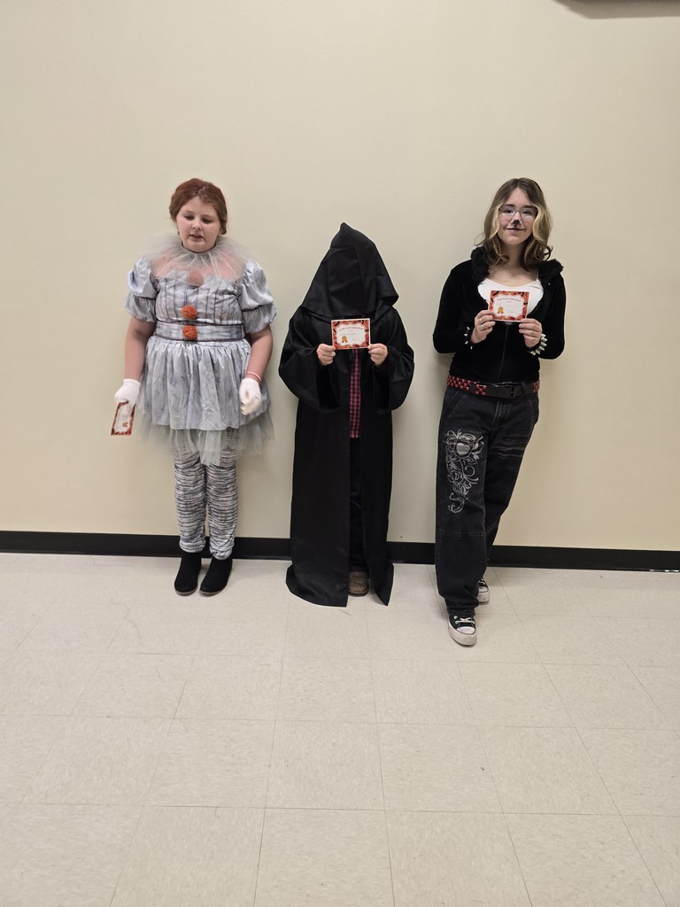 🎃 Trailblazer Costume Winners! Check out our HMS Trailblazers 5th Grade Team — what a fun and creative group of students! 👻✨  We loved seeing all the school spirit and creativity! 💙💛 #HarrisonMiddleSchool #GreatGoblins #Trailblazers #CostumeFun #HMSPride