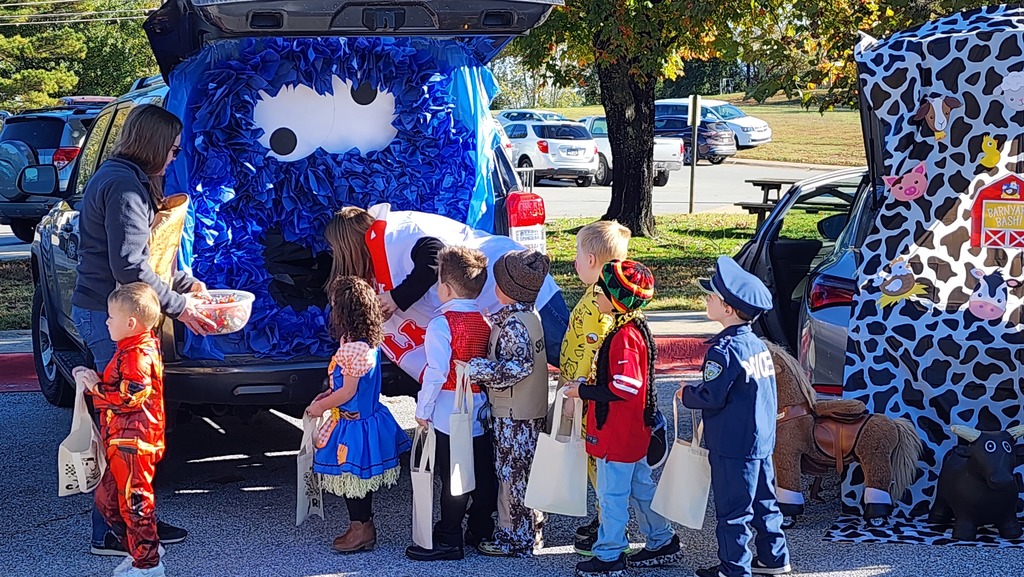 Kids at Trunk or Treat