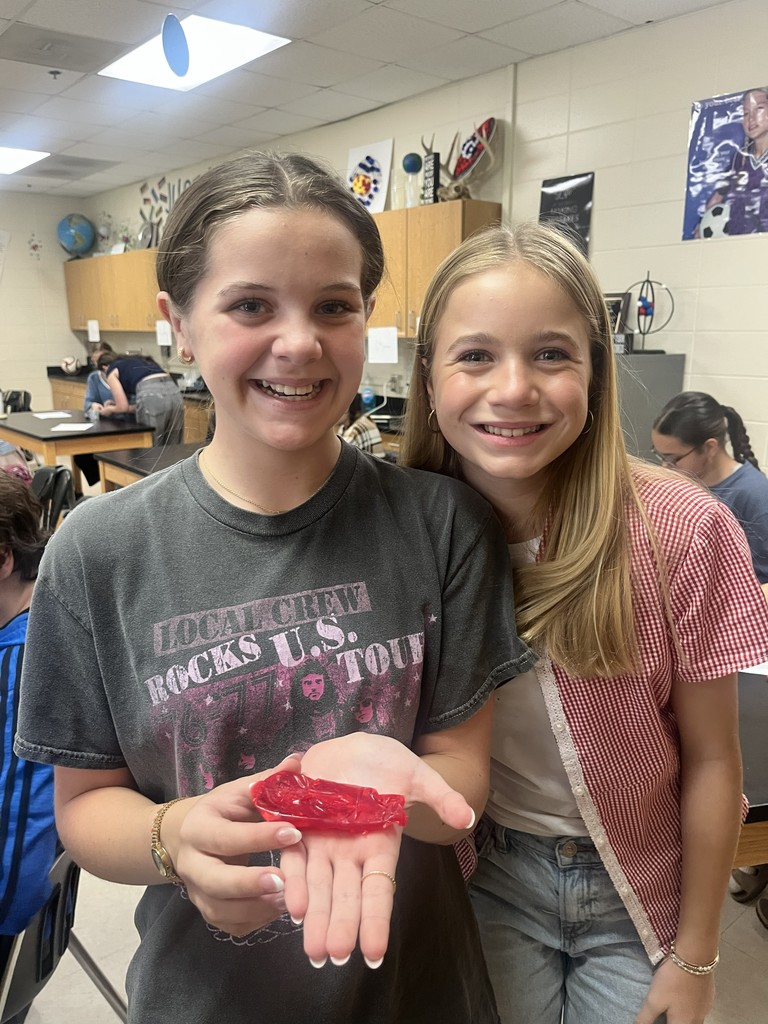 🧪 Science in Action! Mrs. Bryant’s 7th grade science students have been busy in the lab creating bioplastic!  Using a mixture of cornstarch, water, and vegetable oil, students explored how combining natural materials can form a synthetic product. This hands-on experiment helped students understand how science connects natural resources to the materials we use every day. 🌱💙💛  #HarrisonMiddleSchool #GreatGoblins #HMSScience #Bioplastics #HandsOnLearning #STEMFun #Innovation