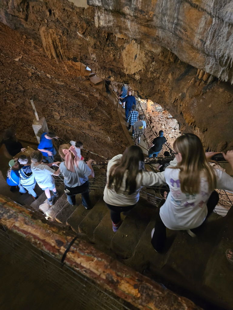 🪨💎 Science Club Adventure! 💎🪨  The Harrison Middle School 5th and 6th Grade Science Club had an amazing time exploring Cosmic Cavern in Berryville, AR! 🌎✨  Students explored the incredible cave system — home to two bottomless lakes — panned for gems, and enjoyed the beauty of the natural surroundings.  What a fun and educational adventure for our Great Goblins! 💙💛  #HarrisonMiddleSchool #GreatGoblins #ScienceClub #STEMAdventures #HandsOnLearning #CosmicCavern #ExploringScience
