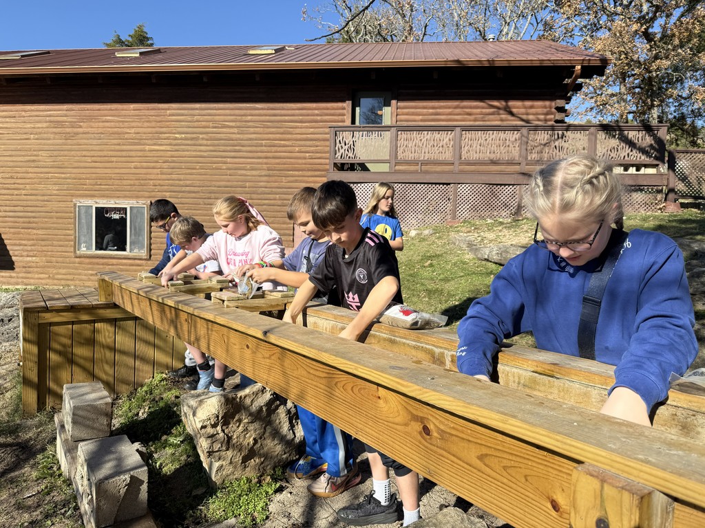 🪨💎 Science Club Adventure! 💎🪨  The Harrison Middle School 5th and 6th Grade Science Club had an amazing time exploring Cosmic Cavern in Berryville, AR! 🌎✨  Students explored the incredible cave system — home to two bottomless lakes — panned for gems, and enjoyed the beauty of the natural surroundings.  What a fun and educational adventure for our Great Goblins! 💙💛  #HarrisonMiddleSchool #GreatGoblins #ScienceClub #STEMAdventures #HandsOnLearning #CosmicCavern #ExploringScience