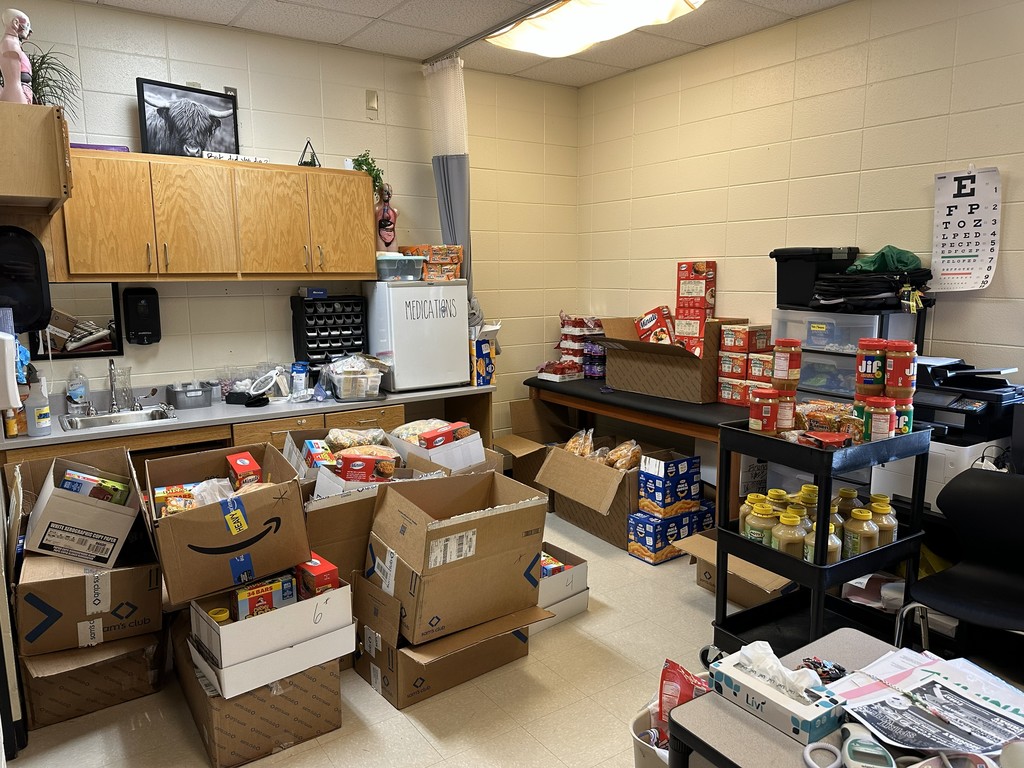 ❤️🎄 Thank You, Woodland Heights Church! 🎄❤️  We are incredibly thankful for the generosity of Woodland Heights Church. Their church family donated enough food to help 32 families have meals over Christmas Break.  Thank you for supporting our school and showing such kindness to our students and families. 💙💛  #HarrisonMiddleSchool #GreatGoblins #ThankYou #CommunitySupport #SeasonOfGiving #ChristmasKindness
