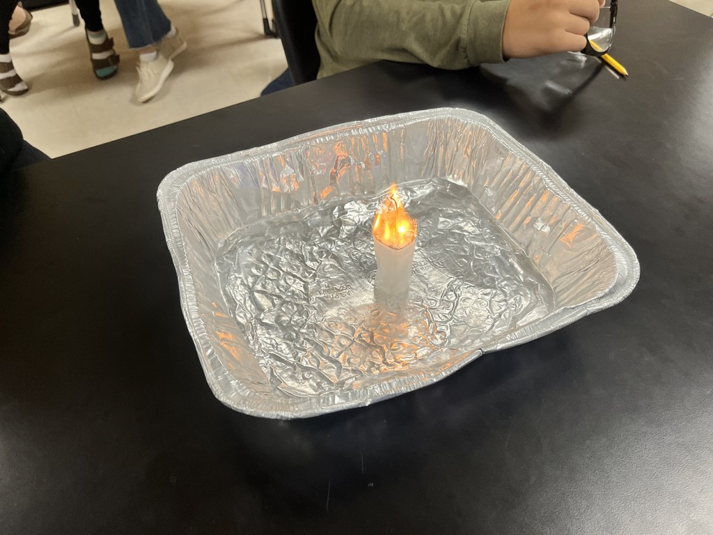 🔥 Tea Bag Rocket Lab! 🚀  When we light the tea bag, it rises into the air because of convection currents. The heat warms the air, making it less dense so it rises, while cooler air moves in to take its place. This movement of air creates enough lift to send the tea bag flying!  Science in action—and the students loved it! 🧪✨