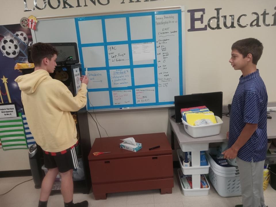 Teambuilders are a big part of helping our EAST students grow essential skills used in EAST and throughout student life. 💡🤝 Through these activities, students learn to cooperate, communicate, problem-solve, compete with sportsmanship, lead, create, and more.  Here are a few photos from several teambuilders we’ve done in EAST this year!  #HMSEAST #EASTProgram #StudentLeadership #TeamBuilding #ProblemSolvers #FutureLeaders #GoblinPride