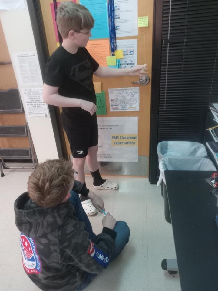 Teambuilders are a big part of helping our EAST students grow essential skills used in EAST and throughout student life. 💡🤝 Through these activities, students learn to cooperate, communicate, problem-solve, compete with sportsmanship, lead, create, and more.  Here are a few photos from several teambuilders we’ve done in EAST this year!  #HMSEAST #EASTProgram #StudentLeadership #TeamBuilding #ProblemSolvers #FutureLeaders #GoblinPride