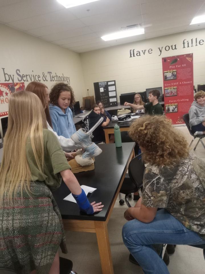 Teambuilders are a big part of helping our EAST students grow essential skills used in EAST and throughout student life. 💡🤝 Through these activities, students learn to cooperate, communicate, problem-solve, compete with sportsmanship, lead, create, and more.  Here are a few photos from several teambuilders we’ve done in EAST this year!  #HMSEAST #EASTProgram #StudentLeadership #TeamBuilding #ProblemSolvers #FutureLeaders #GoblinPride