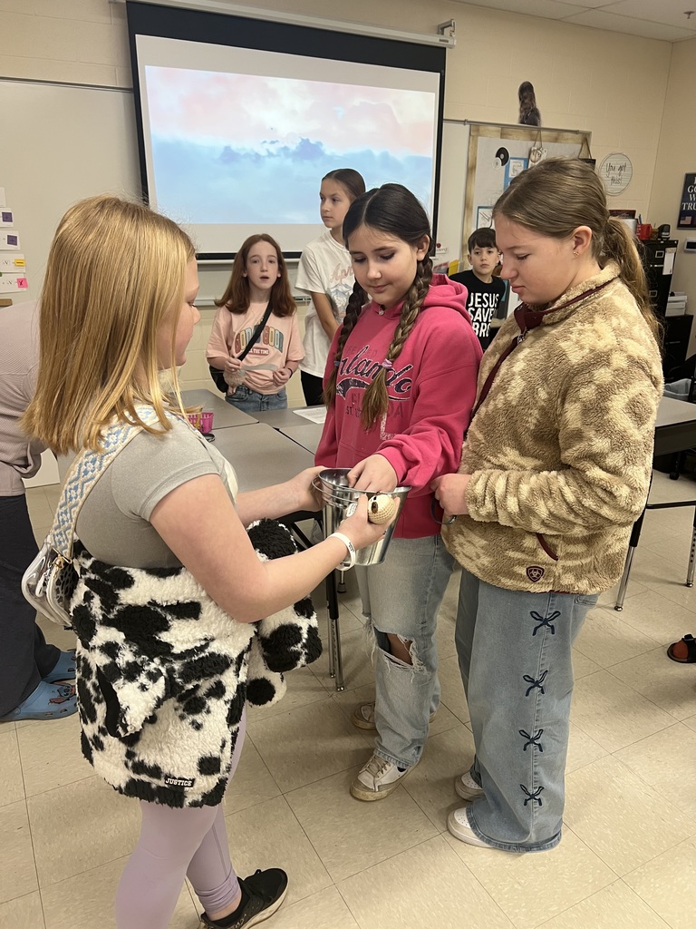 A message from our 5th Grade FCA 💙 Students from the Lions team shared a powerful message about how we all go through different seasons in life—much like the seasons of the year. No matter what season we may be facing, they reminded us that God is always with us.  They also handed out bracelets with Bible verses as a reminder of God’s constant presence and love. Thank you for sharing such an encouraging message!