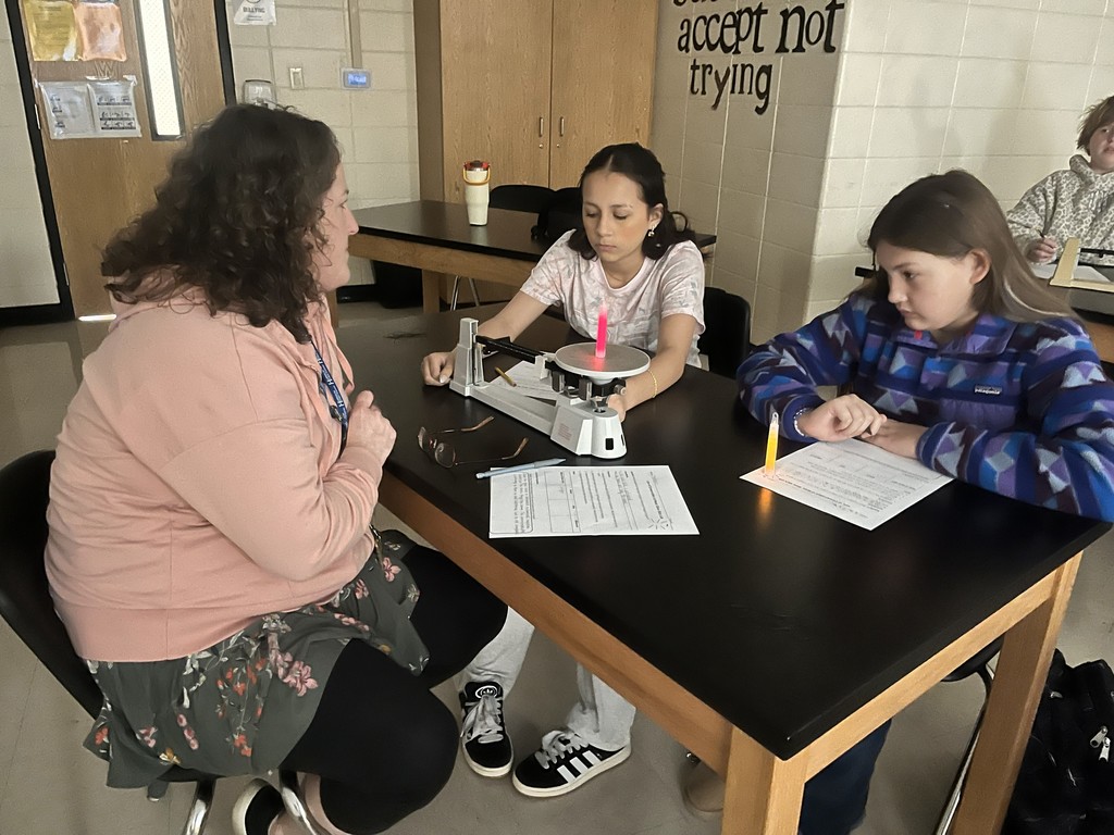🔬✨ Science That Glows! ✨🔬  Mrs. Bryant’s class explored the Law of Conservation of Mass using glow sticks! When activated, a chemical reaction produced light—but the mass stayed the same before and after. 💡  Even though energy was released, no matter was created or destroyed—just rearranged! Science is truly glowing bright in this classroom! 💙💛  #HarrisonMiddleSchool #GreatGoblins #ScienceInAction #ConservationOfMass #GlowStickScience #HandsOnLearning