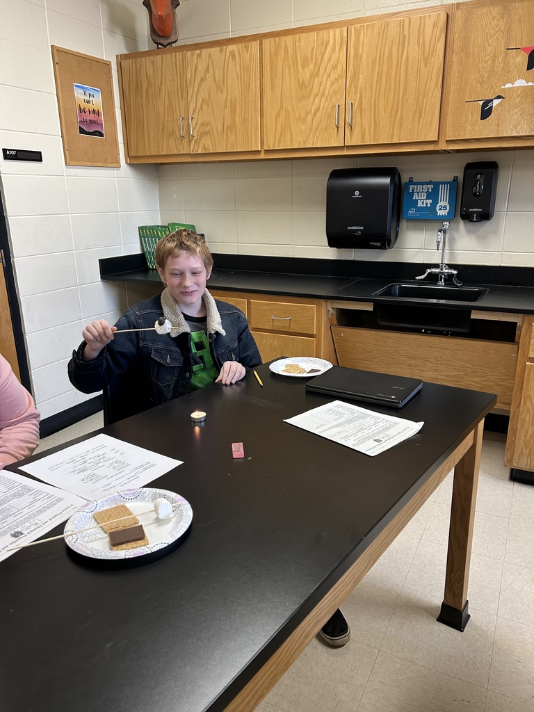 🔥🍫 Mrs. Scoggins’ Science Class enjoyed a tasty S’mores Lab! Students learned about the chemical and physical changes that happen when making a s’more— 🧩 breaking graham crackers 🍫 melting chocolate 🔥 marshmallow browning and caramelization  Science has never tasted so good! 😄🧪 #ScienceLab #ChemicalChanges #PhysicalChanges #LearningIsFun #STEMEducation