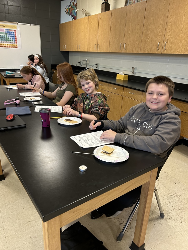 🔥🍫 Mrs. Scoggins’ Science Class enjoyed a tasty S’mores Lab! Students learned about the chemical and physical changes that happen when making a s’more— 🧩 breaking graham crackers 🍫 melting chocolate 🔥 marshmallow browning and caramelization  Science has never tasted so good! 😄🧪 #ScienceLab #ChemicalChanges #PhysicalChanges #LearningIsFun #STEMEducation