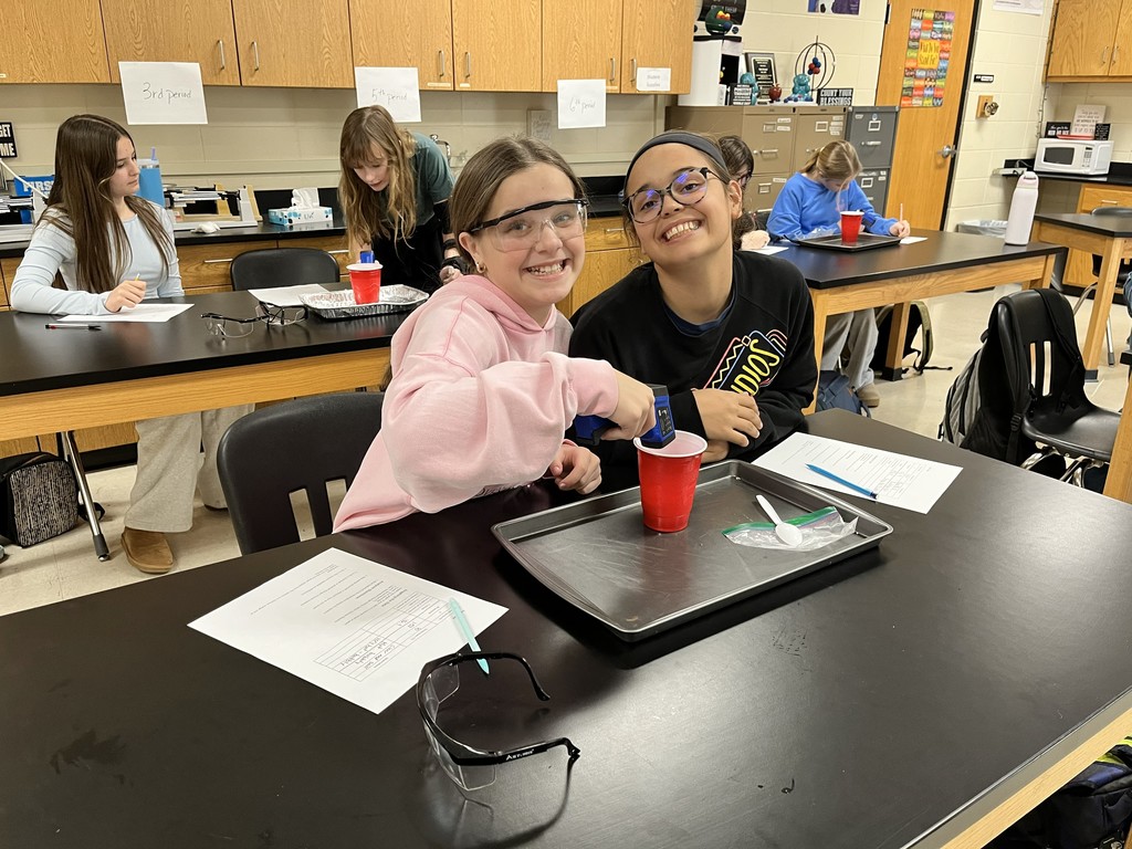 🧪 Science in Action! Mrs. Bryant’s students combined calcium chloride and water to determine whether the reaction was endothermic or exothermic. By observing the temperature change, students discovered that the reaction was exothermic—releasing heat! Hands-on learning makes science come alive! 🔥👩‍🔬👨‍🔬  #STEM #ScienceClass #HandsOnLearning #MiddleSchoolScience #Experiments #ChemistryInAction #LearningByDoing #FutureScientists #ScienceEducation #ClassroomFun