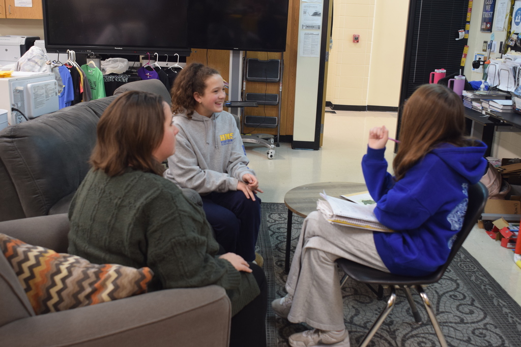 🤝💙 EAST Project Spotlight: Food for Friends 💙🤝  Bellah and Abbey are working on an EAST project focused on addressing food insecurity called Food for Friends. As part of their project, they set up a meeting with representatives from Ozark Share and Care.  Ferrin Carlton visited with this group and 6th period EAST, sharing insight into Ozark Share and Care’s mission, what happens day to day, and the many volunteer opportunities available.  Ozark Share and Care is truly an amazing asset to the people of Harrison and the surrounding area, and we are grateful for their time, knowledge, and continued service to our community. 🌟  #EASTProject #FoodForFriends #CommunityService #OzarkShareAndCare #StudentLeadership #LearningBeyondTheClassroom #GivingBack #HarrisonAR