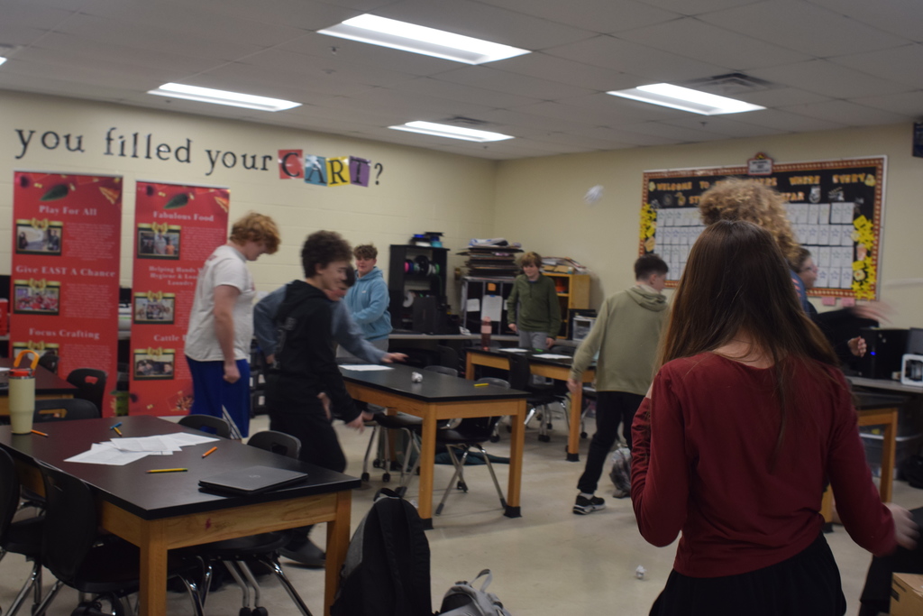 Snow days may be over, but EAST is still having a snowball fight in the classroom! ❄️ This team-building activity was all about fun, connection, and confidence. Students wrote fun facts about themselves, crumpled the paper into “snowballs,” and let the fun begin! When time was called, they opened the nearest snowball and met with that classmate to talk about what was written—then repeated the process with new partners.  This activity encourages students to interact with classmates they may not normally talk with and helps lower nerves when speaking in front of others, especially during future presentations. Learning, laughter, and leadership all rolled into one!  #EASTatHMS #TeamBuilding #StudentLeadership #CollaborationInAction #ClassroomFun #BuildingConfidence #FutureReady #LearningTogether #MiddleSchoolMoments ❄️