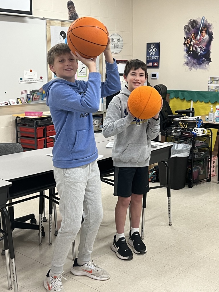 A big thank you to Gage and Tyler for speaking at our 6th Grade FCA meeting! 🙌 Our students truly enjoyed your message about being a good competitor — not only on the ball field, but in life. 🏈⚽🏀 Your encouragement and leadership made a positive impact on our students today! We appreciate you both for pouring into our 6th graders! 💙✨ #HMS #FCAMeeting #LeadByExample #GoodCharacter #ThankYou