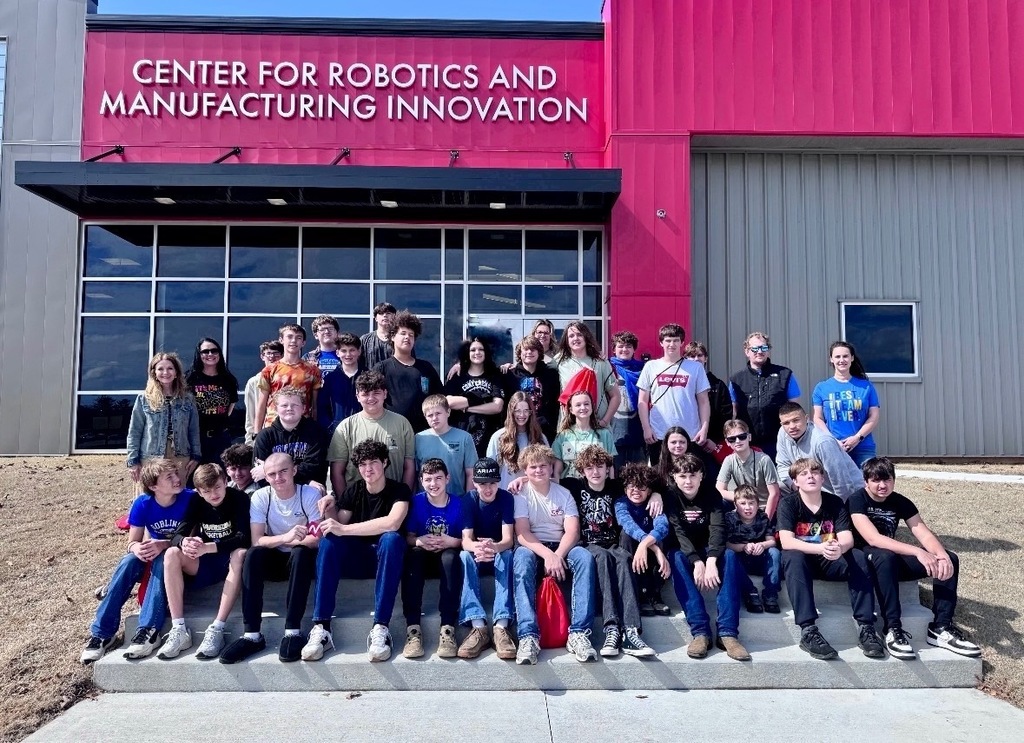 Selected students from Mrs. O'Dell's Career Development class toured the Northark Technical Center and the Northark Center for Robotics and Manufacturing Innovation on Friday, March 6th. Thank you to the Northark Recruiters, Savannah Rosner and Jamie Stevens for providing lunch and for making our tour fun and informative! We toured the facilities and met the instructors for many of Northark's Technical Programs that are available to high school students! Thank you Northark for making our day!