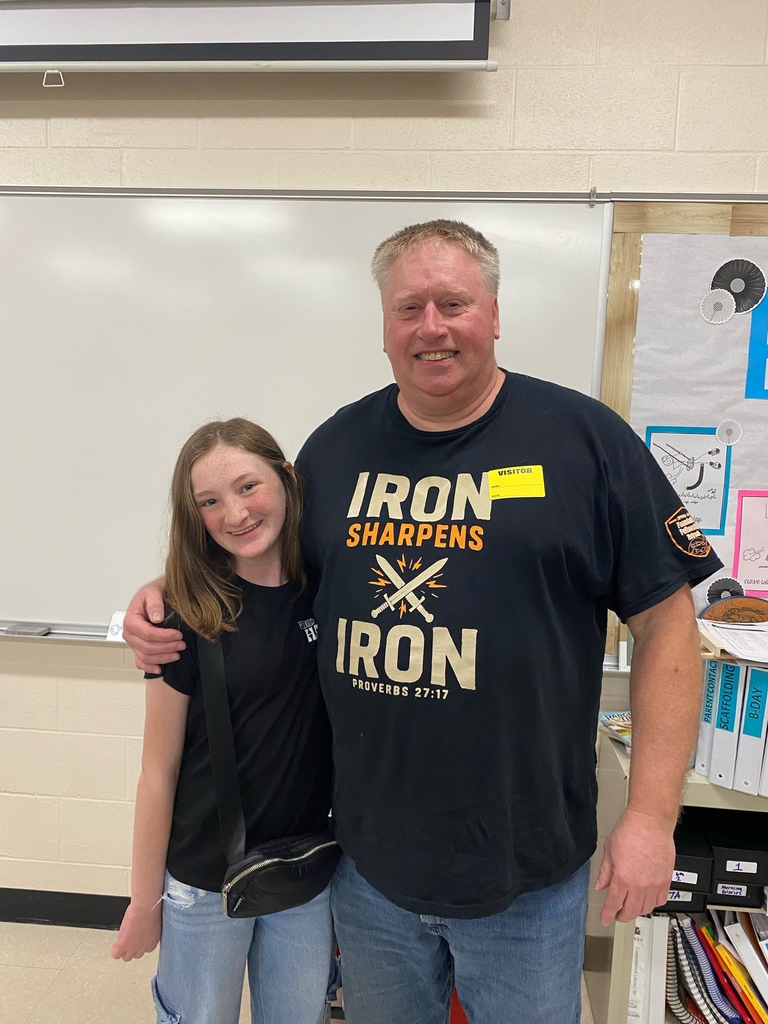 6th Grade FCA Update 🙌🍩  We had a packed room for 6th Grade FCA this week! Thank you to David Day for sharing an amazing testimony with our students and for bringing donuts for everyone. We appreciate you taking the time to pour into our kids and encourage them! 💙💛