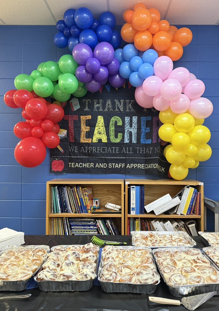 A big thank you to the HMS PTA for blessing our staff this morning with coffee and cinnamon rolls from Neighbor's Mill Bakery & Cafe! Your kindness is the perfect way to start the day. ☕✨