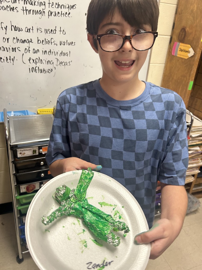 🎨✨ Creativity in Action at HMS! ✨🎨  Mrs. Morgan’s art classes have been hard at work creating some incredible masterpieces!  Our 5th grade students explored movement and expression by designing sculptures inspired by Keith Haring. Haring was known for his bold lines, simple figures, and energetic artwork that often showed people in motion and shared messages about love, unity, and community.  Our 6th grade students tapped into bright colors and everyday inspiration with pop art sculptures influenced by Andy Warhol. Warhol was famous for turning ordinary objects—like soup cans and candy—into colorful works of art, helping people see everyday items in a whole new way.  We are so proud of the imagination and effort our students are showing in the art room. Be sure to ask them about their creations! 🎉👏