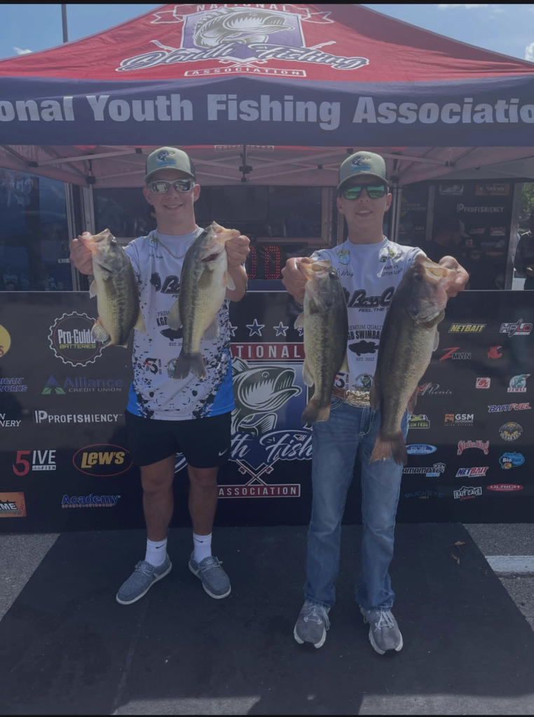 Cole Wray (Harrison Middle School) and Hadley Maybee (Green Forest) had an outstanding weekend competing in the National Youth Fishing Pro Team and National Youth Fishing Association tournaments at Lake of the Ozarks! 🎣  On Saturday, the duo brought in 13.80 lbs to earn an impressive 11th place finish out of 146 teams. They followed it up on Sunday with an even stronger performance, weighing 14.15 lbs and finishing 5th out of 186 teams!  Great job representing your schools and community—way to go! 👏🐟  #GoGoblins #HMSPride #StudentSuccess #YouthFishing #LakeOfTheOzarks #FishingLife