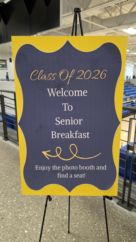 welcome sign - Welcome to senior breakfast!  Enjoy the photo booth and find a seat!