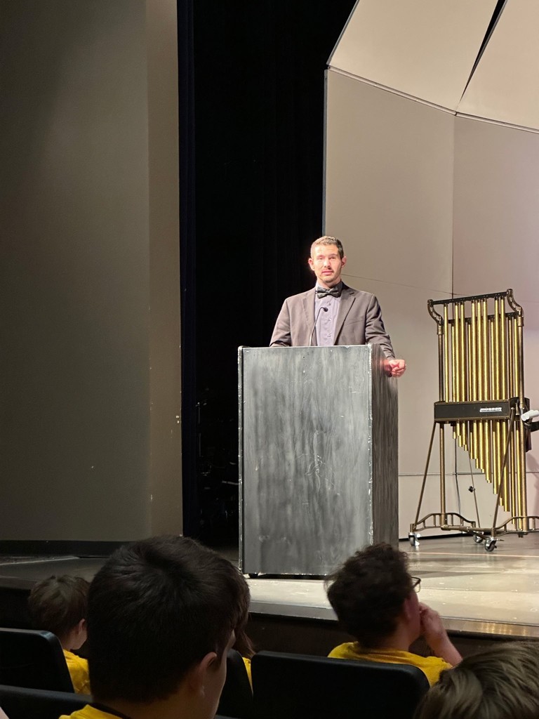 🎶 Our HMS Bands held their Spring Concert Night, and we are so proud of their performances!  The concert featured: • 7th Grade Band • 7th & 8th Grade Percussion Ensembles • 8th Grade Band  Thank you to our directors, students, and families for supporting our amazing music programs. Great job, Goblins! 🎵🥁🎺💙💛