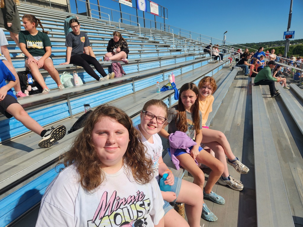 🏃‍♂️☀️ HMS 5th Grade Students, Staff, and Parents had a blast yesterday at 5th Grade Track & Field Day!  From races and relays to cheering on classmates and enjoying time together, it was a fun-filled day for everyone involved.  Please enjoy these photos from a great day at HMS! 💙💛  #GoblinPride #HMSTrackAndFieldDay #HarrisonSchools #HMS5thGrade