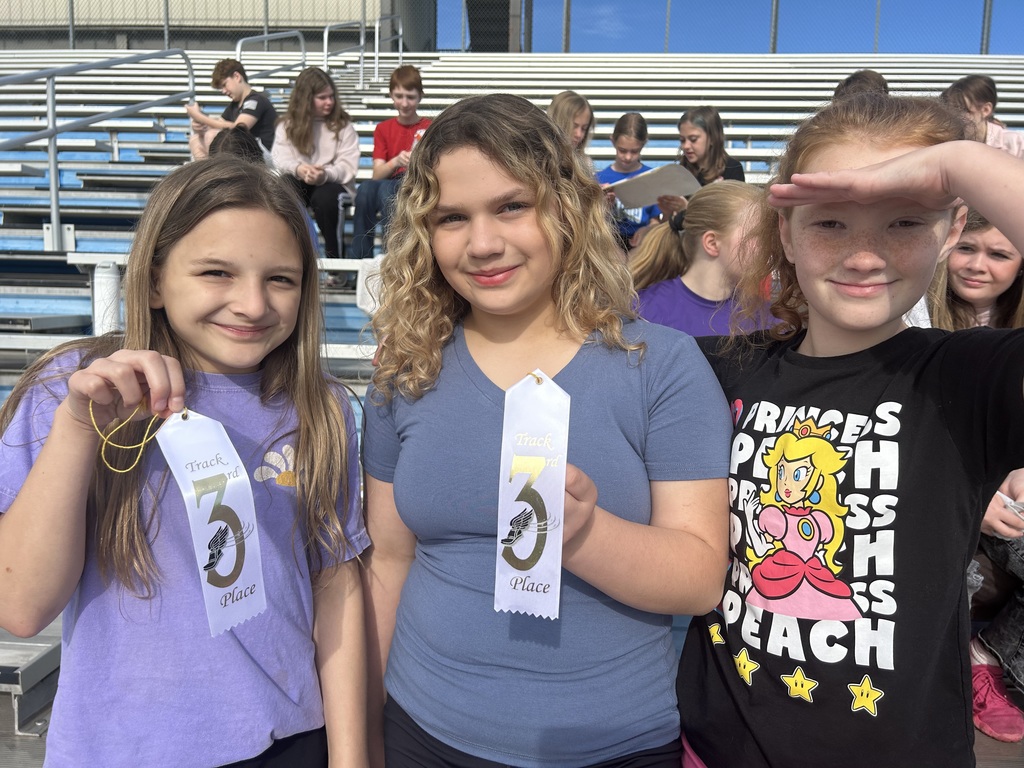 🏃‍♂️☀️ HMS 5th Grade Students, Staff, and Parents had a blast yesterday at 5th Grade Track & Field Day!  From races and relays to cheering on classmates and enjoying time together, it was a fun-filled day for everyone involved.  Please enjoy these photos from a great day at HMS! 💙💛  #GoblinPride #HMSTrackAndFieldDay #HarrisonSchools #HMS5thGrade
