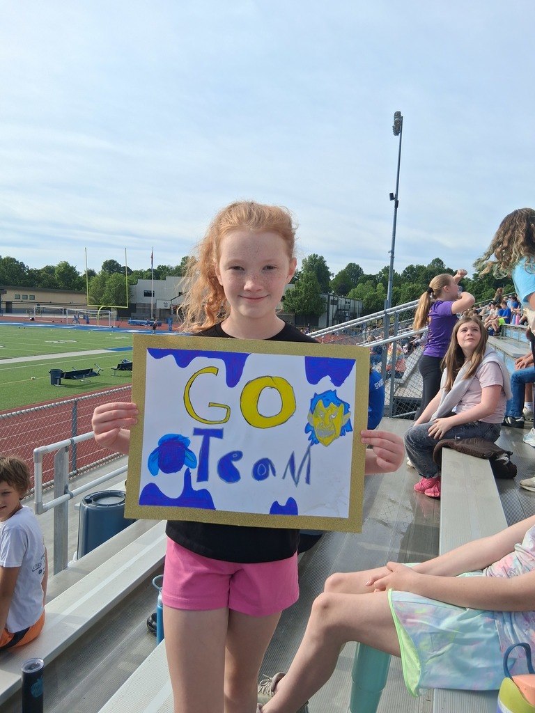 🏃‍♂️☀️ HMS 5th Grade Students, Staff, and Parents had a blast yesterday at 5th Grade Track & Field Day!  From races and relays to cheering on classmates and enjoying time together, it was a fun-filled day for everyone involved.  Please enjoy these photos from a great day at HMS! 💙💛  #GoblinPride #HMSTrackAndFieldDay #HarrisonSchools #HMS5thGrade