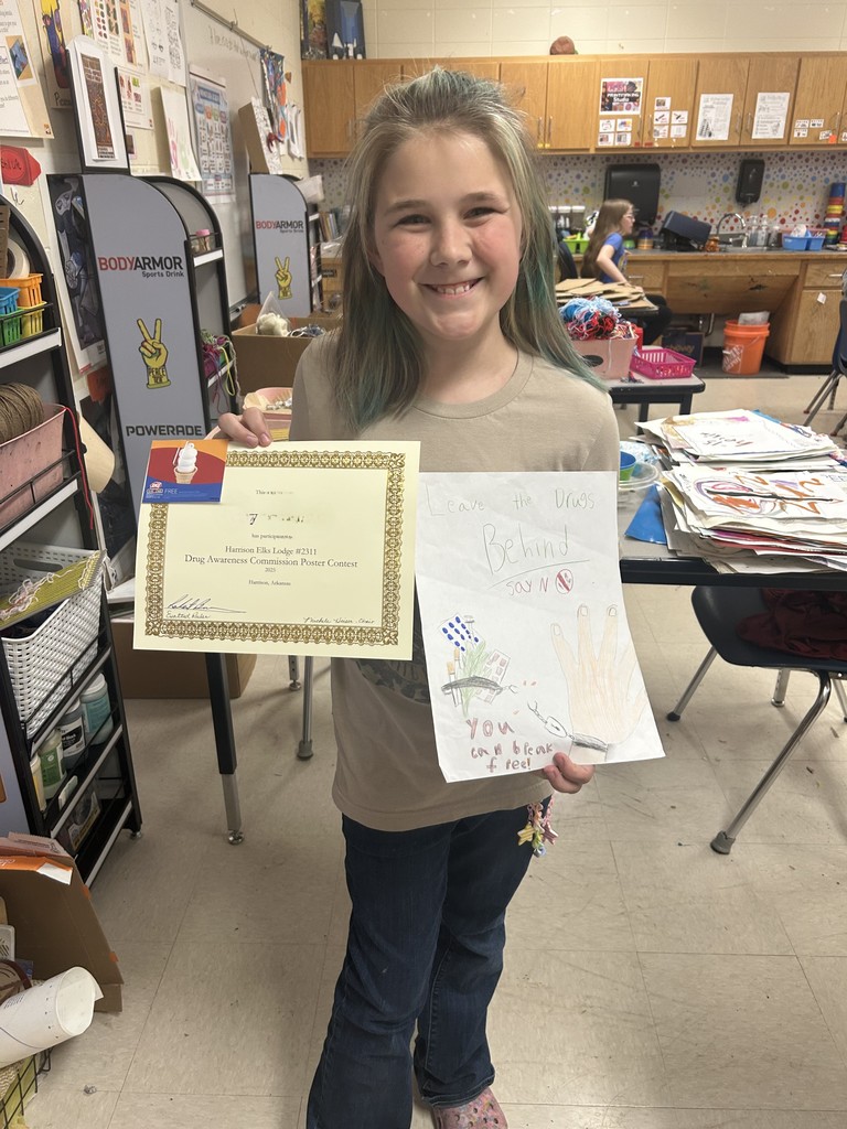 Please enjoy viewing the amazing artwork created by our talented student artists! 🌟 (Part 2 of 3)