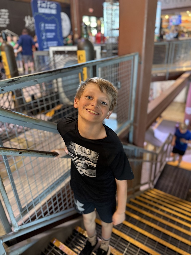🎉 Please enjoy these photos of our Fabulous Fifth Graders celebrating the end of the school year with an exciting trip to Fritz's Adventure! Our students had an amazing time exploring, climbing, sliding, and making memories together as they wrapped up a fantastic year. We are so proud of this wonderful group of students and all they accomplished this year! 💙💛 #FabulousFifthGraders #GoblinPride #EndOfYearFun